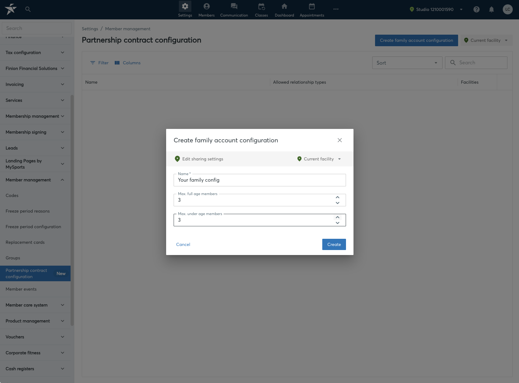 Create family account configuration dialog with name, sharing settings, and the quotas for full age and under age members