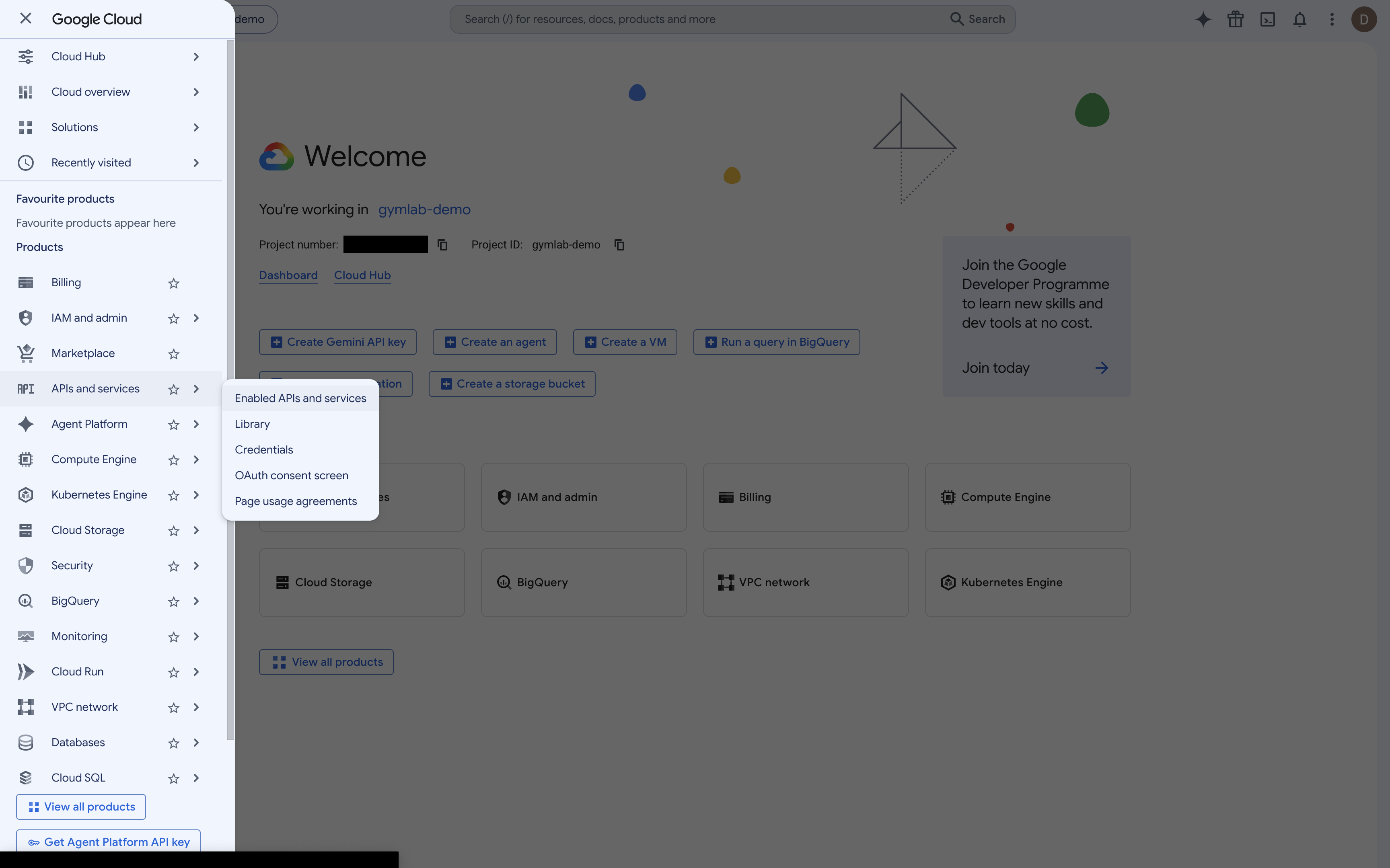 Menú APIs and services de la Google Cloud Console con la entrada Enabled APIs and services